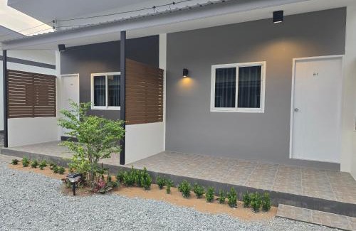 Ban Na Faek Hotel | แวะพักสเตย์โฮเทล Wae Phak Stay Hotel