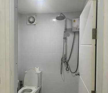 Sila House | โรงแรมราชิการีสอร์ท
