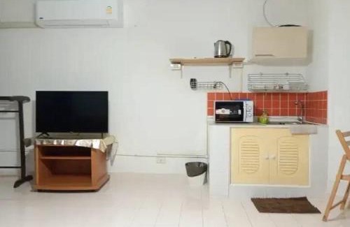 Ban Mai Apartment | ไอริน ห้องพักรายวัน