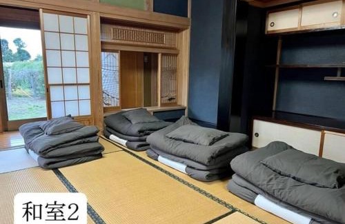 Sanmu House | さくらの宿Traditional Japanese house with cherry blossoms