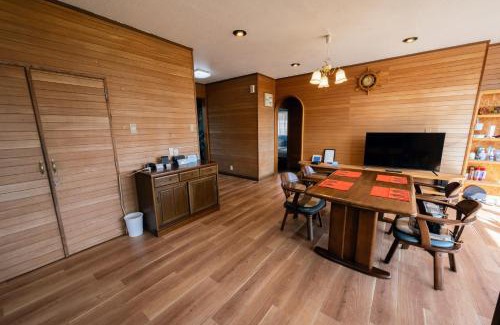Taketomi-jima Taketomi-cho House | ハレマヤ 一軒家 Haremaya