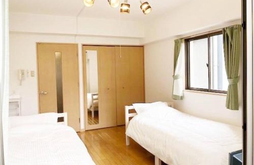 Chuo-ku Apartment | ピオーレ大手門402
