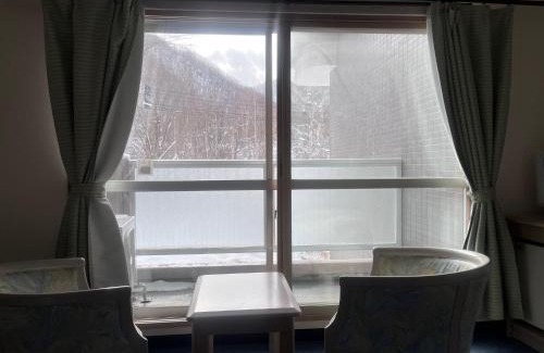 Minami Apartment | フューデイズコンドミニアム定山渓102号室