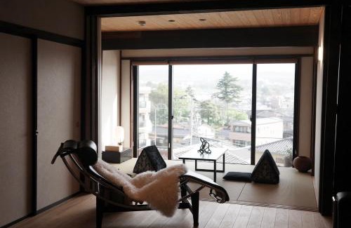 Kanazawa Apartment | 三間屋 mitsumaya