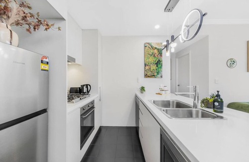 Sydney Olympic Park Apartment | 位于 Olympic Park 的自在旅居