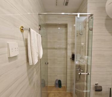 Chengdu City Centre Apartment | 坤舍民宿