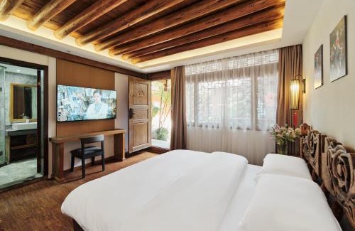Dayan Old Town House | 夕露小榭古城南门店 Xilu Xiaoxie Inn Old Town Lijiang