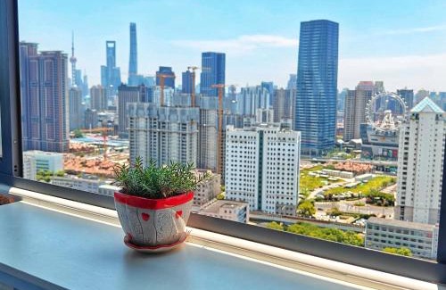Jing'an Apartment | 大世界