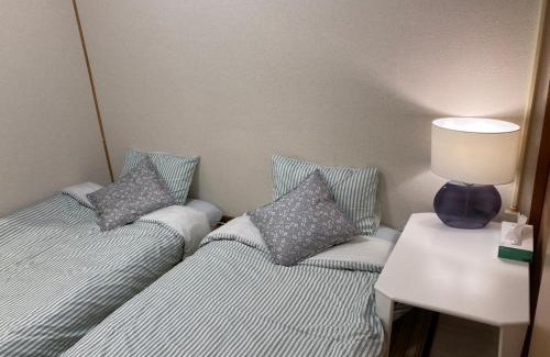 Nishinari Villa | 大阪三姐妹天下茶屋館 Three Sisters Lodge -Tengachaya