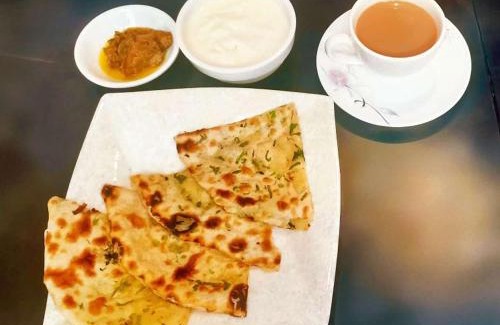 Guzhen Hotel | 家德里酒店Dilli home hotel