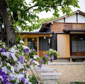 Nara House | 宿坊 れんじょう寺 奈良 Temple Stay Renjoji Nara