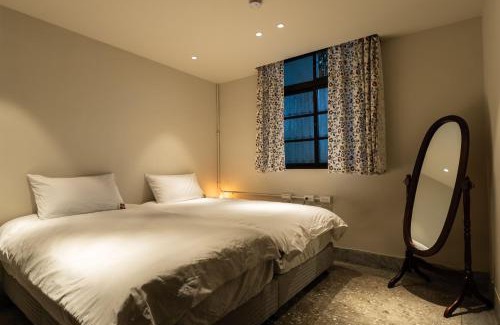 Sanchong House | 文坊 Wen Guest House