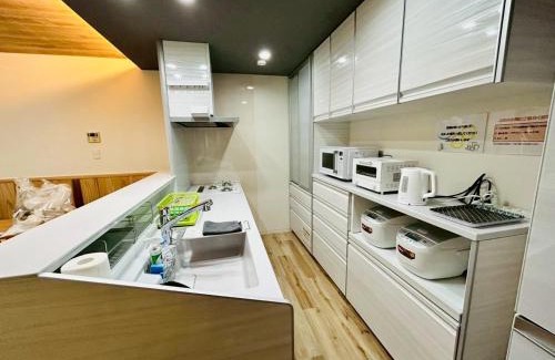 Hatsukaichi House | 時間を忘れる貸別荘オールブルーセカンド