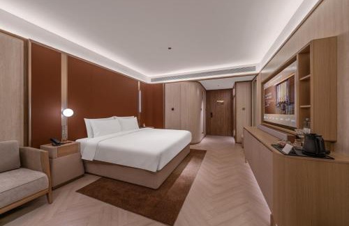 Yuhang District Hotel | 杭州余杭芳正广场桔子水晶酒店