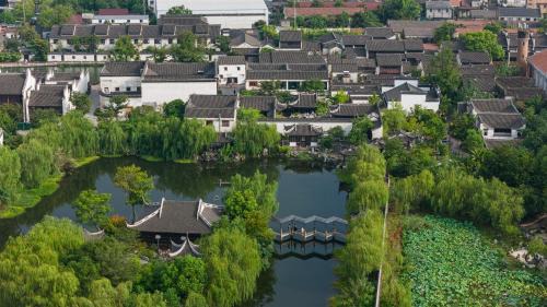 Nanxun Qu House | 江南赋园林私汤设计师民宿