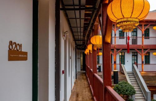 Zhanqiao Hotel | 沃德观云里酒店青岛栈桥中山路站