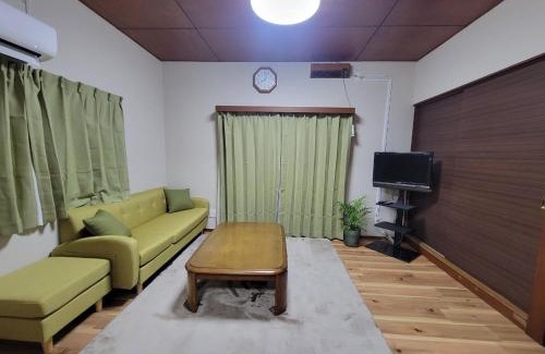 Funabashi House | 華の宿