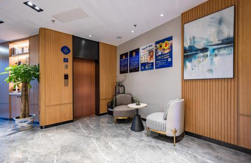 Haidian Hotel | 速8精选北京上地清河高铁站店