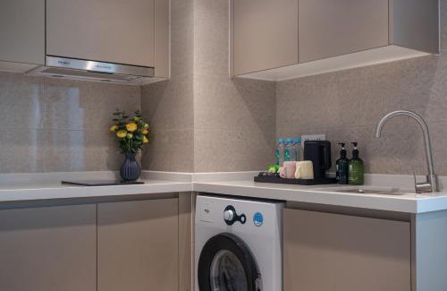 Guangzhou Apartment | 金舍名都国际公寓广州天河金融城三溪地铁站店