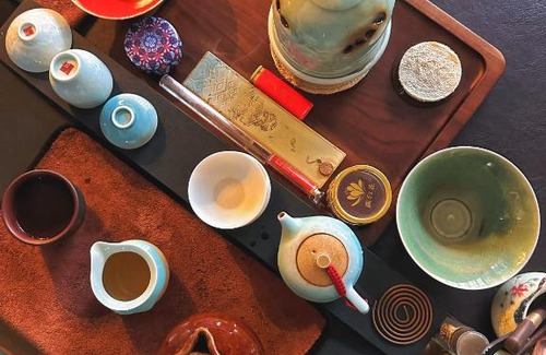 Yazhou District Bed & Breakfast | 镇海书院