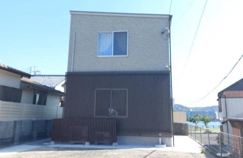 Karatsu Apartment | 鶴城丸（KAKUJYOMARU）