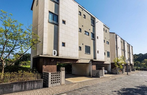 Downtown House | 공항과 시내가 가까운 노브힐스테이.
