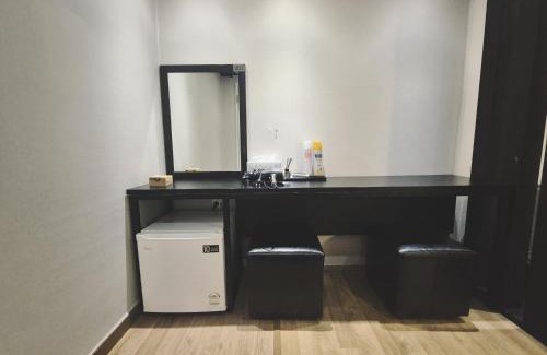 Gueui-dong Hotel | 안온호스텔 성수건대