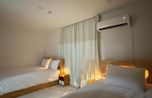 Downtown Apartment | 제주 공항 10분! 신규 숙소 실로스테이 - Jeju Island New Accommodation Shiloh Stay