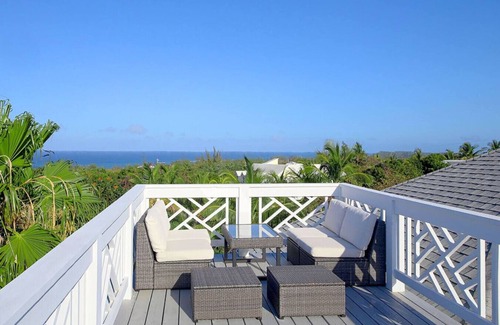 Governor's Harbour House | š¼Elegant 2BR Villa w/Private Pool & Generatorš¼