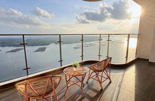 Central District Apartment | 0%Tax Premium[02] Full Seaview 2Car Parks 10-12pax