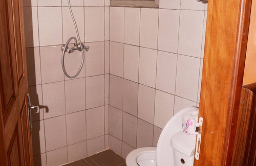 Kribi Bed & Breakfast | 01. Classic Double Room Ile d'Ouessant, 1 Double Bed, Ground Floor