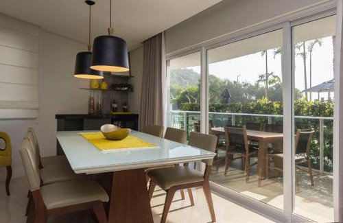 Bombas Apartment | 02-A Varandas do Atlântico - Luxury condominium facing the beach - Heated pool - Gym - 24h concierge