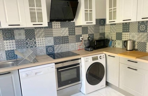 Cret de Roc Apartment | 022 CHIC & COSY GRAND APPART DUPLEX 92m2 JARDIN WIFI SMART TV NETFLIX