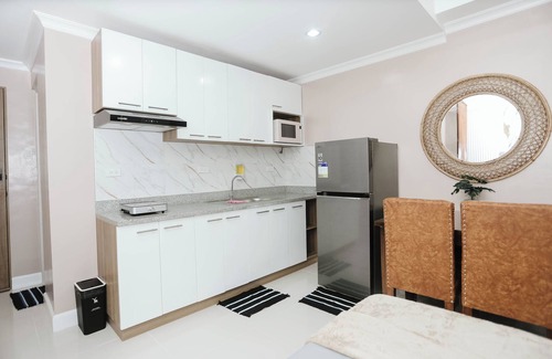 Lapu-Lapu Condo | 04DMP Beautiful and Brand New Condo Next to Mactan Newtown 04d