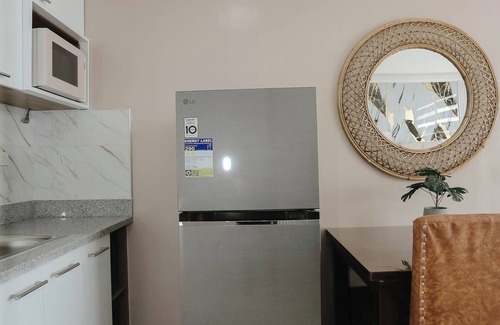 Lapu-Lapu Condo | 04DMP Beautiful and Brand New Condo Next to Mactan Newtown 04d