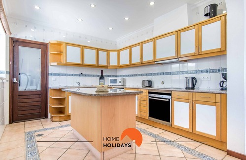Albufeira Villa | #052 V4 Mimosas by Home Holidays