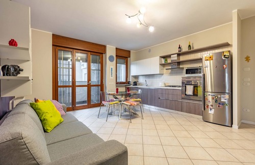 Melegnano Apartment | 053MI - La Casa Di Claudio