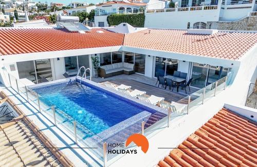 Albufeira Ski Chalet | #078 Prestige Villa by Home Holidays