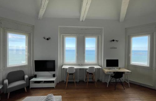 Biarritz Apartment | 1ère ligne Mer Appartement 7 personnes.