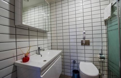 Kucukcekmece Apartment | 1+1 RESİDENCE OTEL. NEAR TO METROBUS