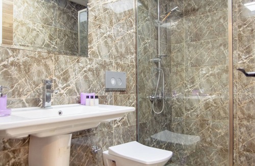 Izmir City Centre Apartment | 1+1 Studio Room A daily studio located in the center of Izmir