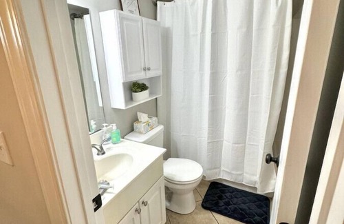 Auburn Condo | 1/1 Villa, 0.4 From Stadium, Toomers, shops and dining