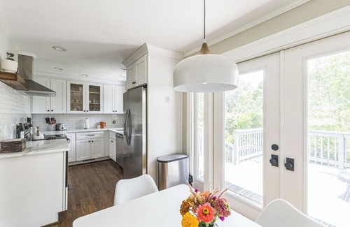 Greenville House | 1/2 acre, 2 master bedrooms, newly renovatedn2 miles from downtown, very private