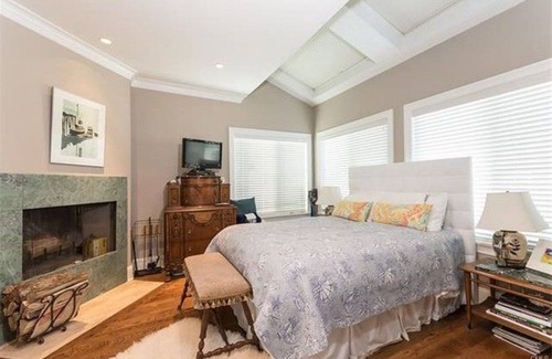 Westport House | 1/2 block to Compo Beach on Long Island Sound!