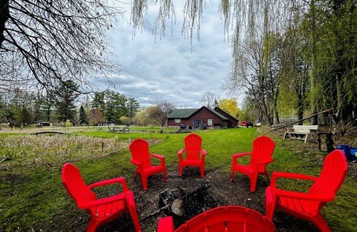 Bellaire House | 1.5 Miles from Bellaire, 8 from Torch Lake, two ponds and stream 10 acres.