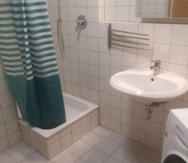Plochingen Apartment | 1,5 Zi Wohnung 43 qm im Zentrum von Plochingen, frisch renoviert und voll ausgestattet