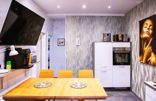 Walle Apartment | 1 An apartment with great kitchen, large balcony 2 bathrooms, 6 rooms