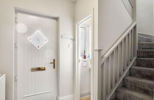 Clifden House | 1 An tSean Scoil, Clifden