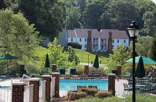 Williamsburg Apartment | 1 bdrm apt. in Williamsburg VA