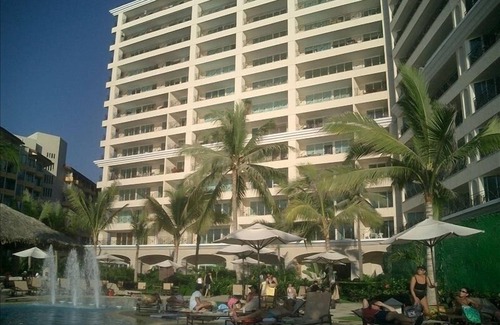 Ixtapa Condo | 1 Bdrm, Bay View Grand Residencial, Deluxe Ocean/Beach Front!